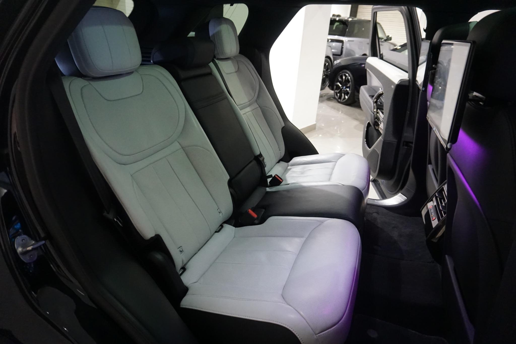 Land Rover Range Rover Sport 3.0 D300 MHEV Dynamic SE Auto 4WD Euro 6 (s/s) 5dr
